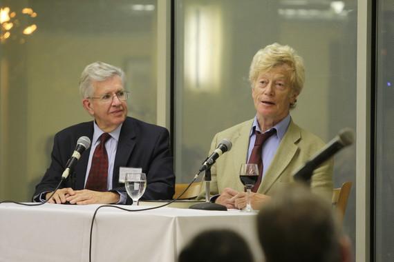 (L–R) John F. Crosby, a philosopher at Franciscan University of Steubenville, and Sir Roger Scruton, a philosopher and expert on aesthetics, at the "Power of Beauty" conference held by the Hildebrand Project in collaboration with the Franciscan University of Steubenville, in 2014. (Hildebrand Project)