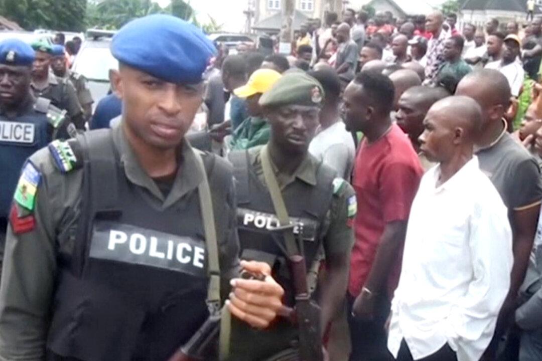 Nigeria Church Shooting Kills 11