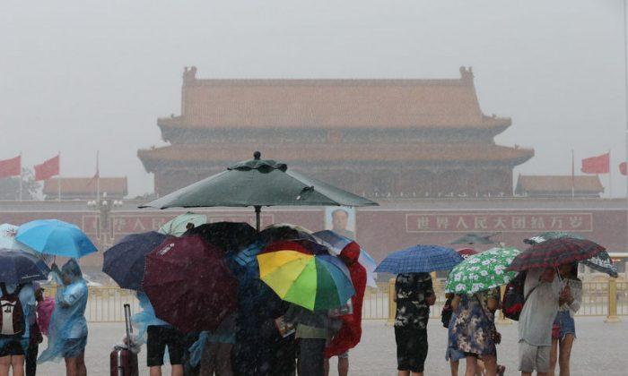 Storms Disrupt Beijing Flights, Authorities Warn of Flash Floods, Landslides