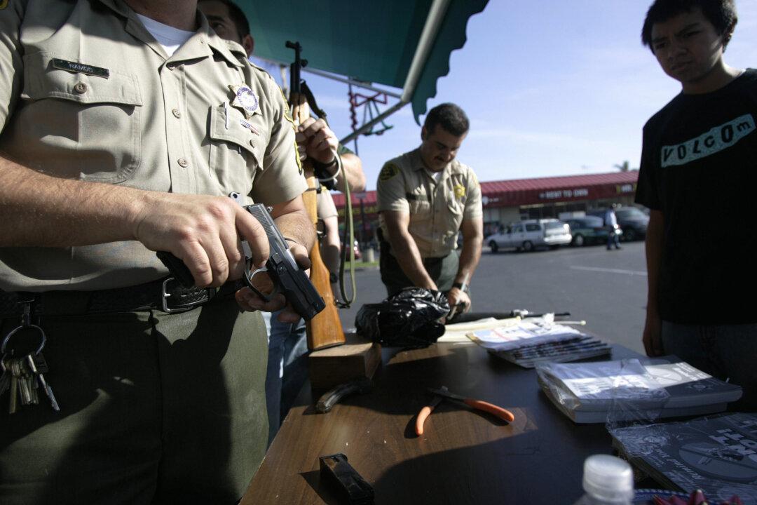 Texas Police Chief Was Asked to Leave His Doctor’s Office for Carrying His Handgun