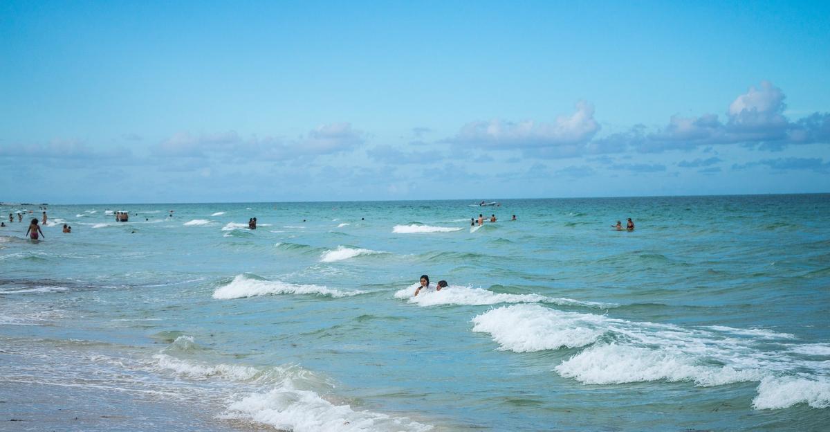 Florida Resident Catches Deadly Ocean-borne Bacteria
