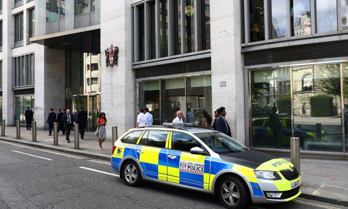 Man Plunges to Death at London Stock Exchange