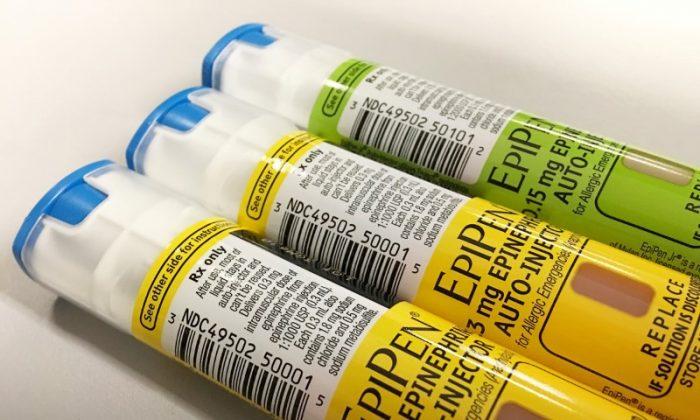 Mylan, U.S. Finalize $465 Million EpiPen Settlement