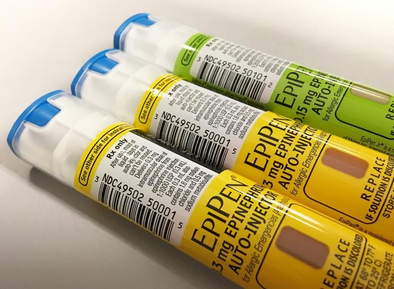 EpiPen auto-injection epinephrine pens manufactured by Mylan NV pharmaceutical company for use by severe allergy sufferers are seen in Washington on Aug. 24, 2016. (Reuters/Jim Bourg/File Photo)
