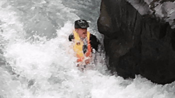 Bystander Jumps in to Save Kayaker’s Life at Perilous Six Mile Creek in Alaska