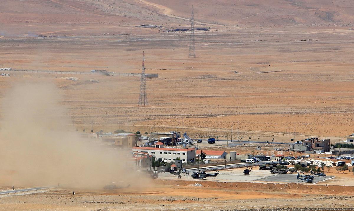 Lebanese Army, Hezbollah Announce Offensives Against ISIS on Syrian Border