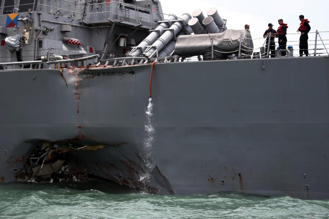 10 Sailors Missing After US Warship, Tanker Collide Near Singapore