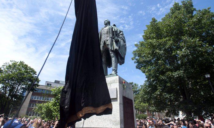 Controversial Historical Statues: Should They Stay or Go?
