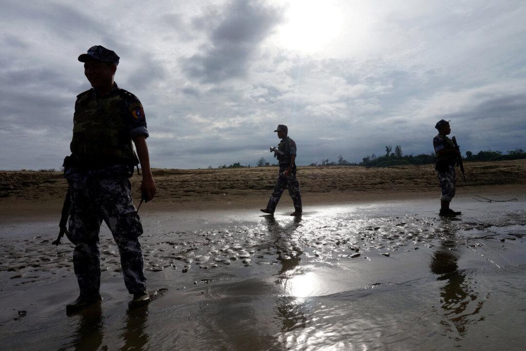 At Least 71 Killed in Burma as Rohingya Insurgents Stage Major Attack