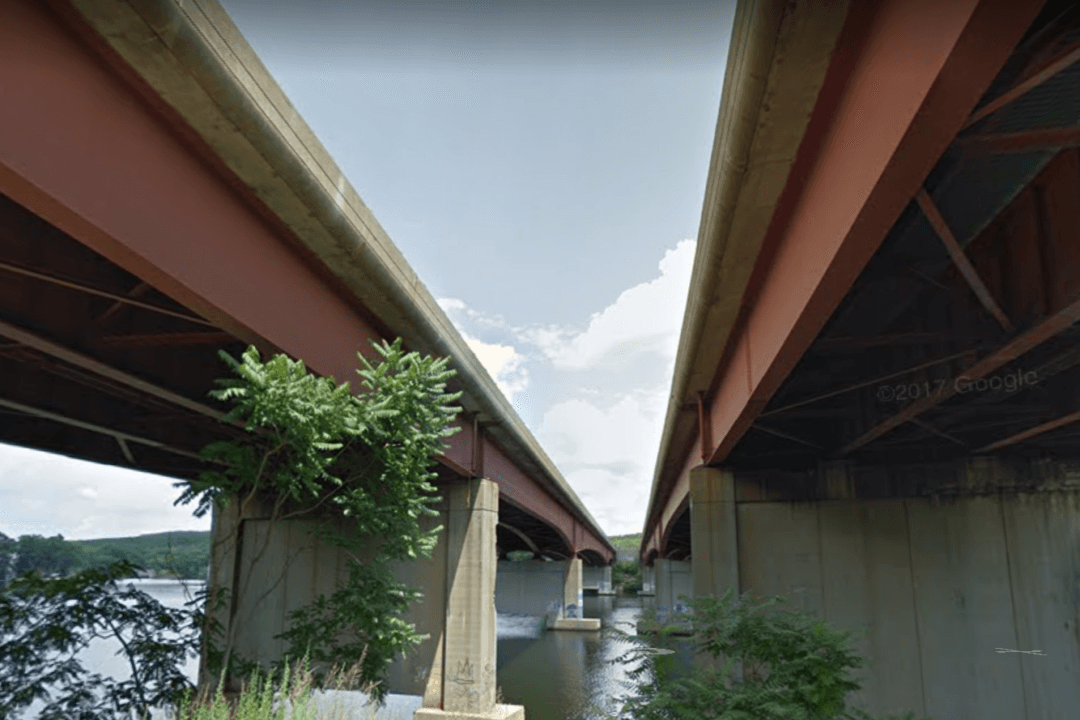 7-Year-Old Girl Abducted, Strangled, Thrown From Bridge, and Survives