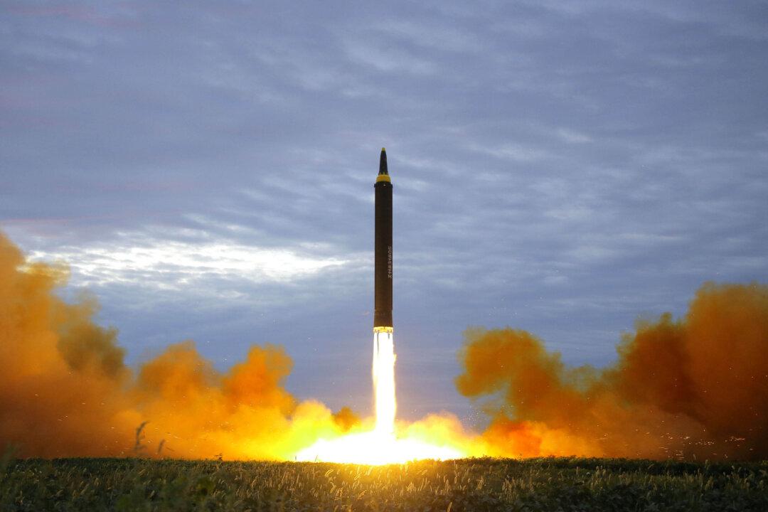 North Korea Launch Increases Focus on Risky US Shootdown Option
