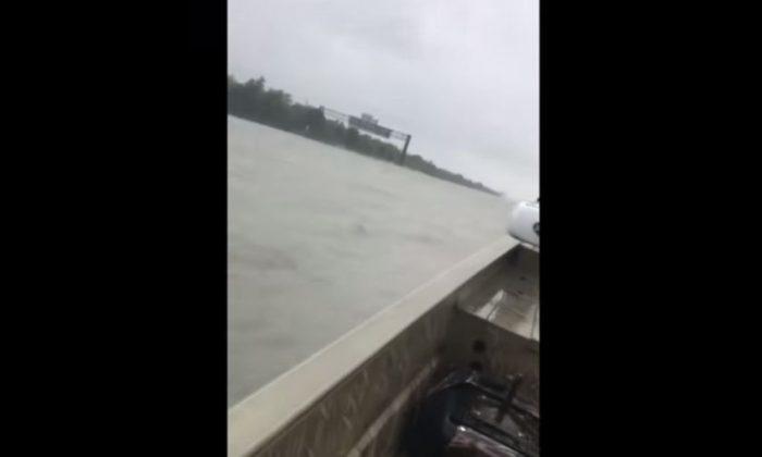 Harvey’s Rains Turn Texas Highway, I-10, Into an Ocean