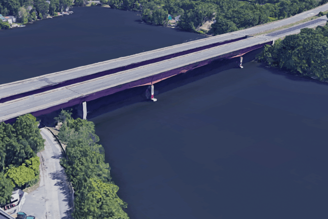 Man Accused of Throwing Girl off Bridge Charged With Attempted Murder