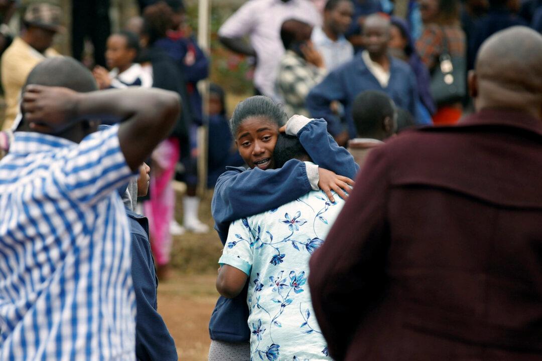 Seven Kenyan Schoolgirls Die in Dormitory Blaze: Government