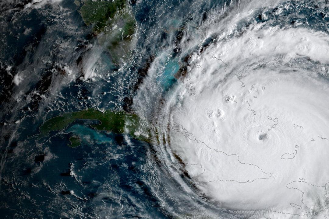 Hurricane Irma Downgraded as It Tears Into Cuba’s Northern Coast