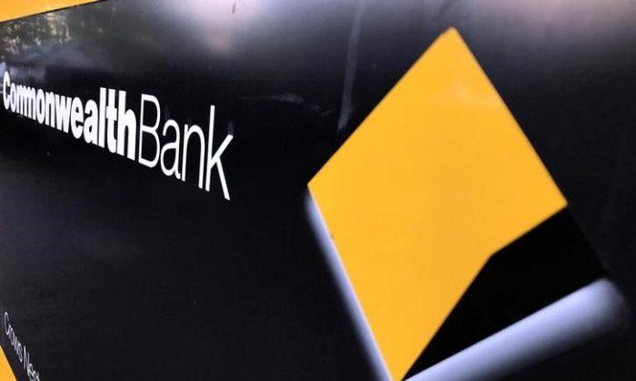 Australian Bank Tells Distressed Property Investors to Sell