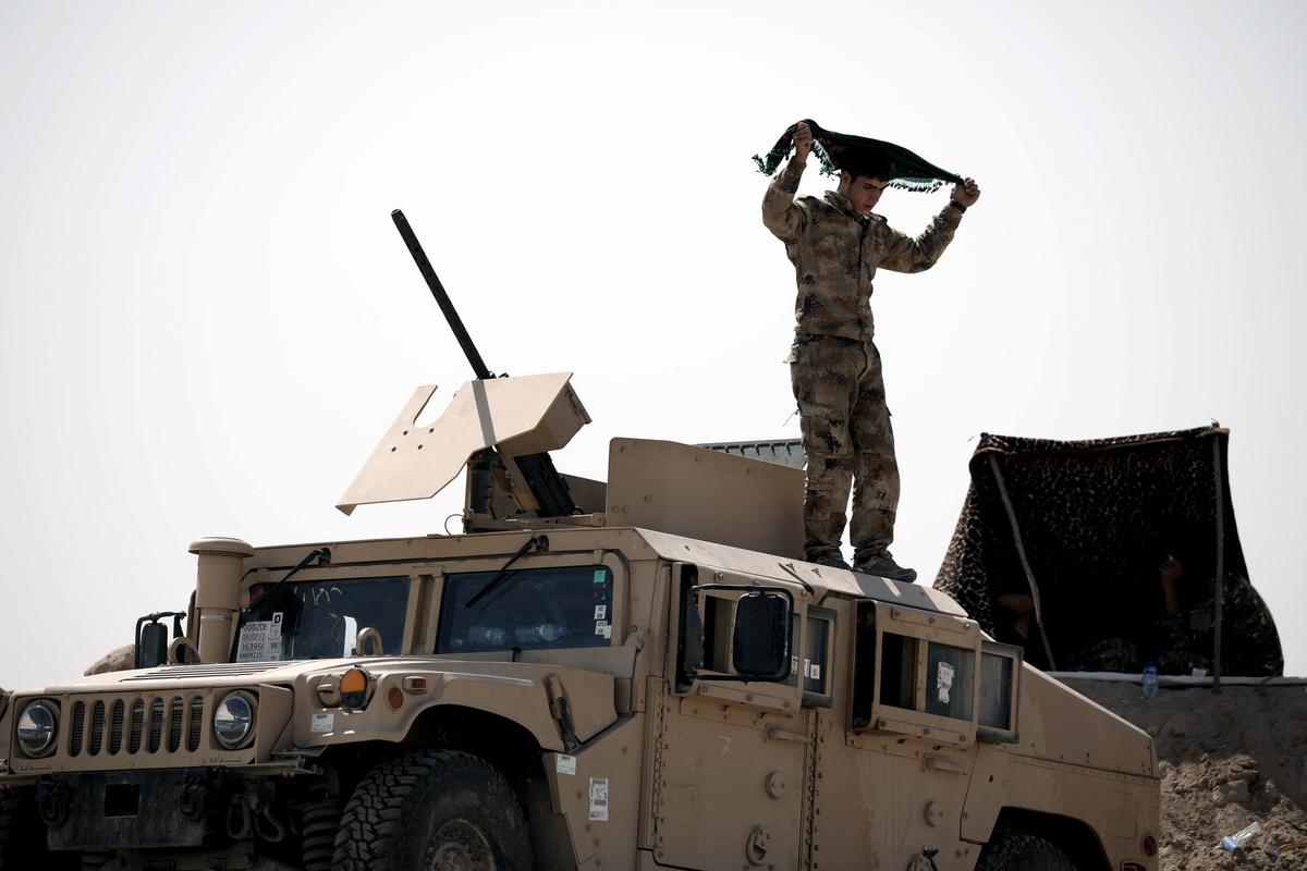 Syrian Army and Allies Close in on Islamic State in Deir Al-Zor