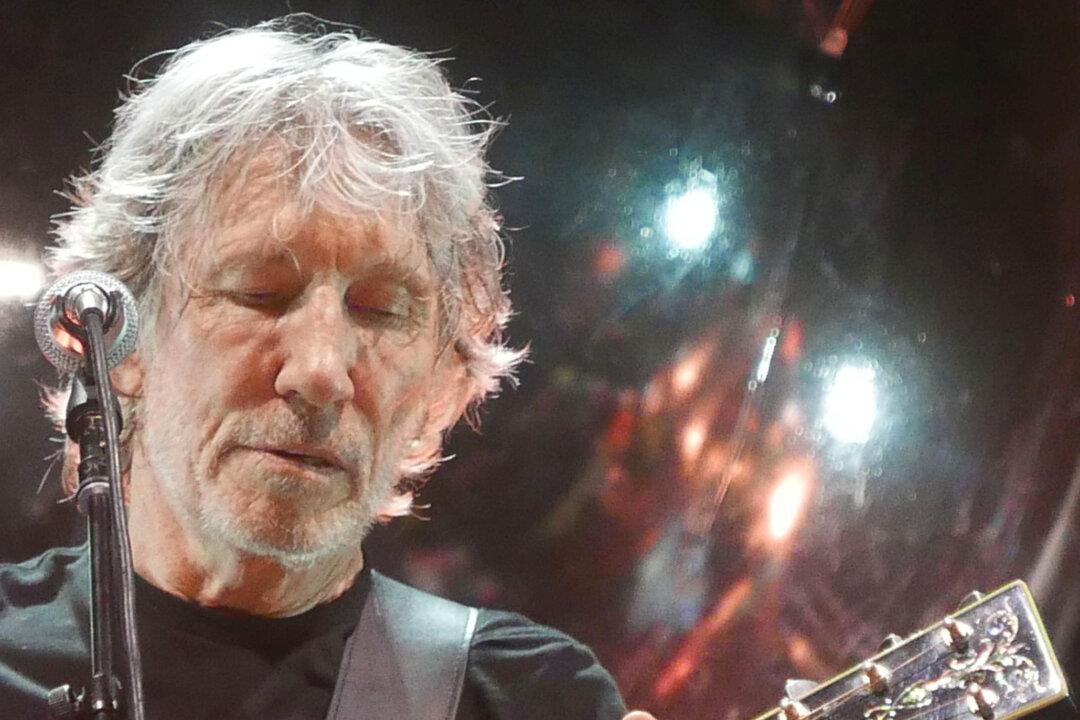Ahead of Canadian Tour, Former Pink Floyd Frontman Accused of Anti-Semitism