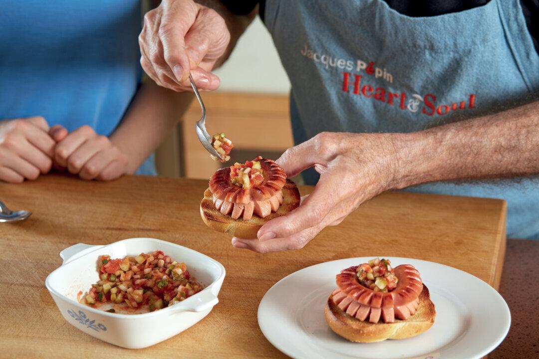 Curly Dogs With Pickle Relish