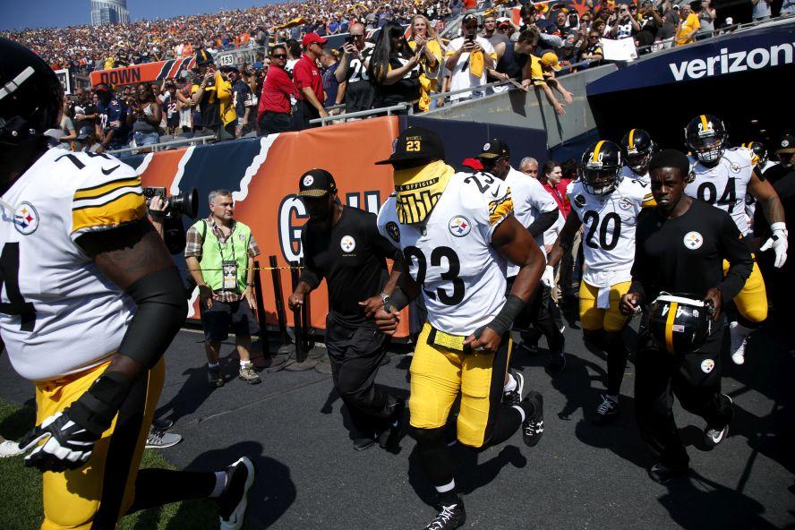 Mike Mitchell #23 of the Pittsburgh Steelers runs out to the field prior to the start of the game against the Chicago Bears at Soldier Field on September 24, 2017 in Chicago, Illinois. (Joe Robbins/Getty Images)