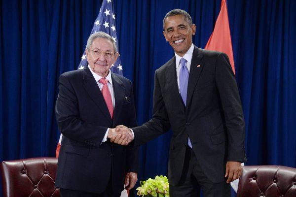  President Barack Obama shakes hands with Cuban communist dictator Raúl Castro at the U.N. headquarters in New York on Sept. 29, 2015. (Anthony Behar-Pool/Getty Images)