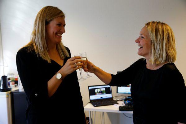 Beatrice Fihn, Executive Director of the International Campaign to Abolish Nuclear Weapons (ICAN) celebrates with Grethe Ostern (R), member of the steering committee, after ICAN won the Nobel Peace Prize 2017, in Geneva, Switzerland October 6, 2017. REUTERS/Denis Balibous<span style="font-size: 16px;">)</span>