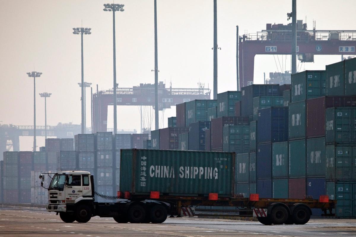Chinese Regime Locks Down Mega Port City of 14 Million Under 'Zero-COVID' Policy