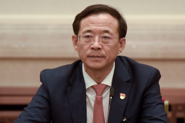 Chairman of the China Securities Regulatory Commission Liu Shiyu attends a news conference at the 19th National Congress on Oct. 19, 2017. (Etienne Oliveau/Getty Images)
