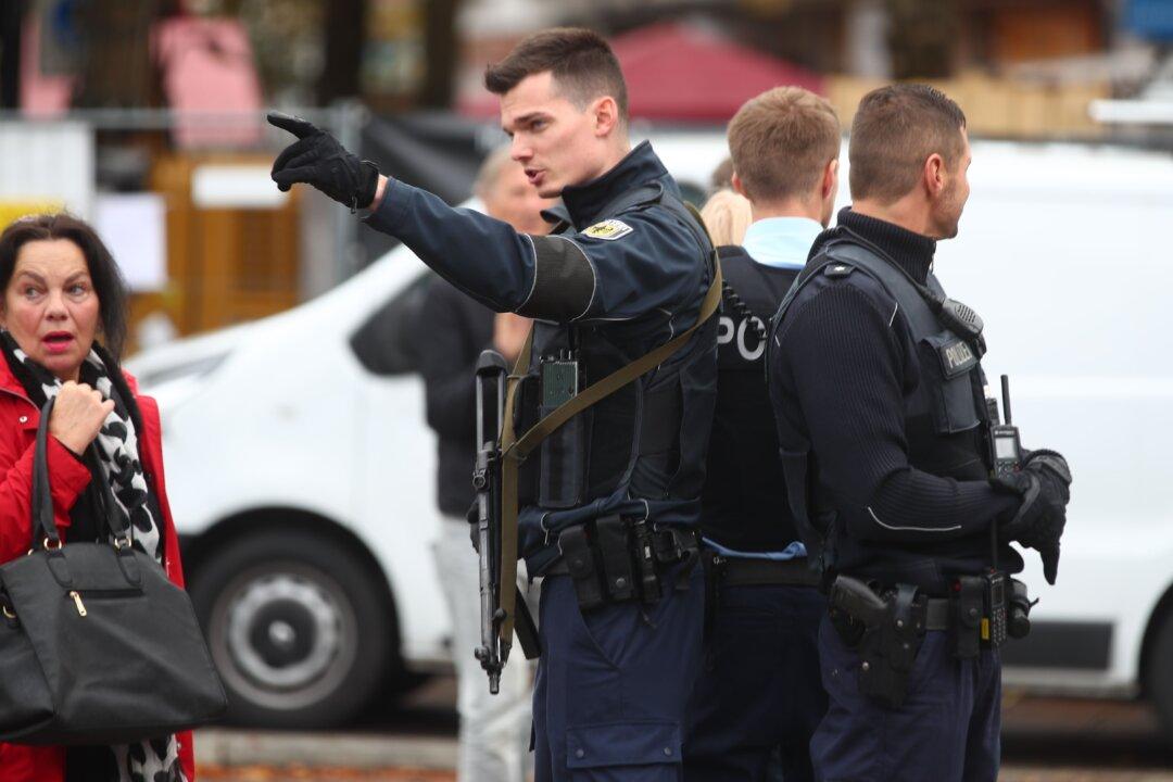 German Police Rule out Terrorism in Munich Knife Attack
