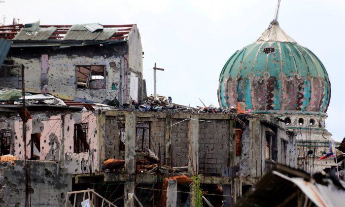 Amnesty Urges Independent Probe Into Atrocities, Bombings in Battle for Philippines Marawi City