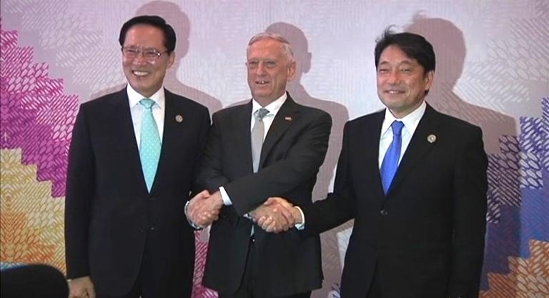 U.S. Secretary Mattis Visits Seoul for Defense Talks as Tensions Climb