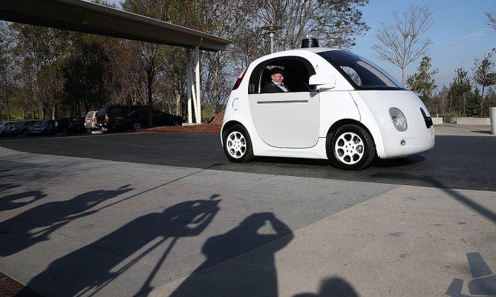Alphabet Looks to Snowy Michigan to Test Self-Driving Cars