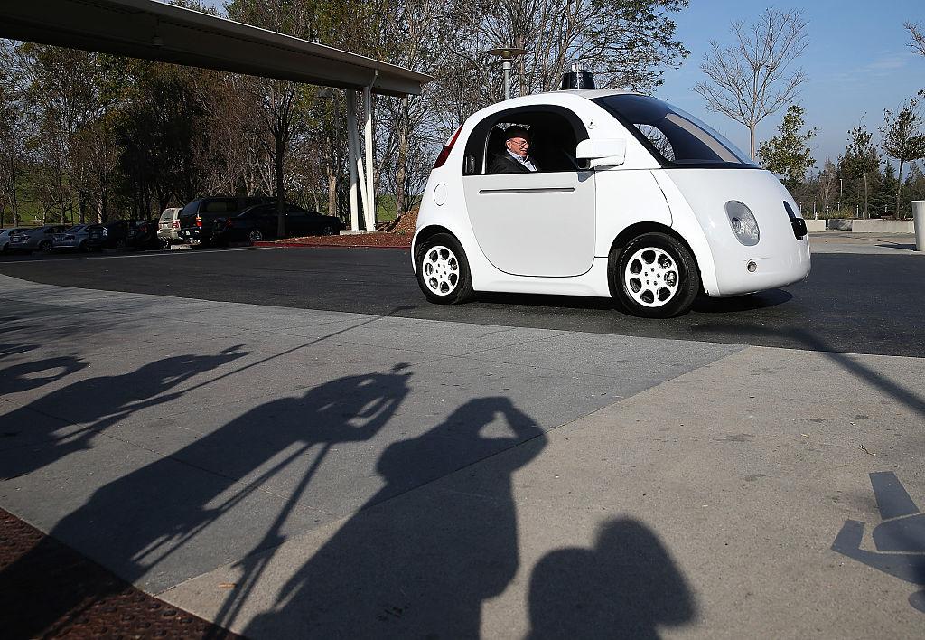 Alphabet Looks to Snowy Michigan to Test Self-Driving Cars