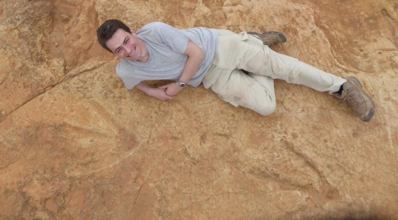 Fossil Footprints Reveal Existence of Big Early Dinosaur Predator
