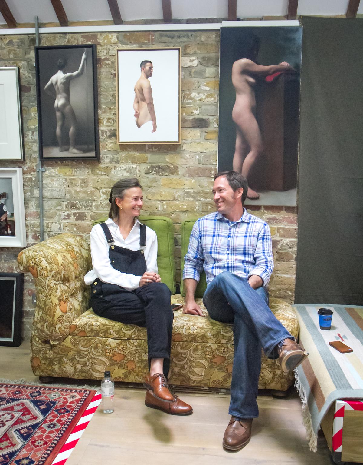 Travis Seymour and Nancy Fletcher, artists and founders of The Barnes Atelier of Art, in London on Sept. 9, 2017. (Milene Fernandez/The Epoch Times)