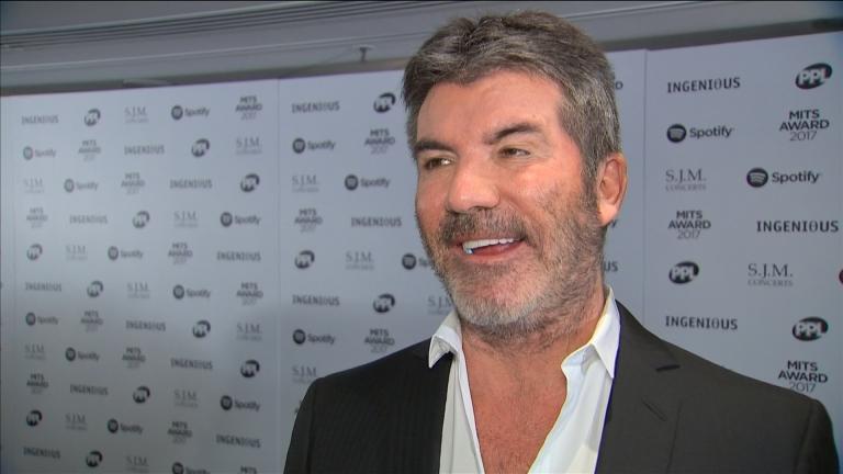 Simon Cowell Talks Hollywood Sexual Misconduct Scandals at Award Show