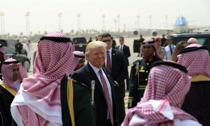 Trump Voices Support for Saudi Arabia Anti-Corruption Purge