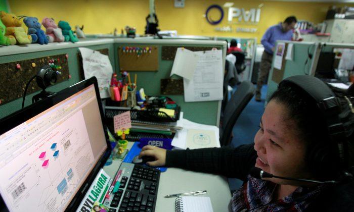 Rise of the Machines: Philippine Outsourcing Industry Braces for AI