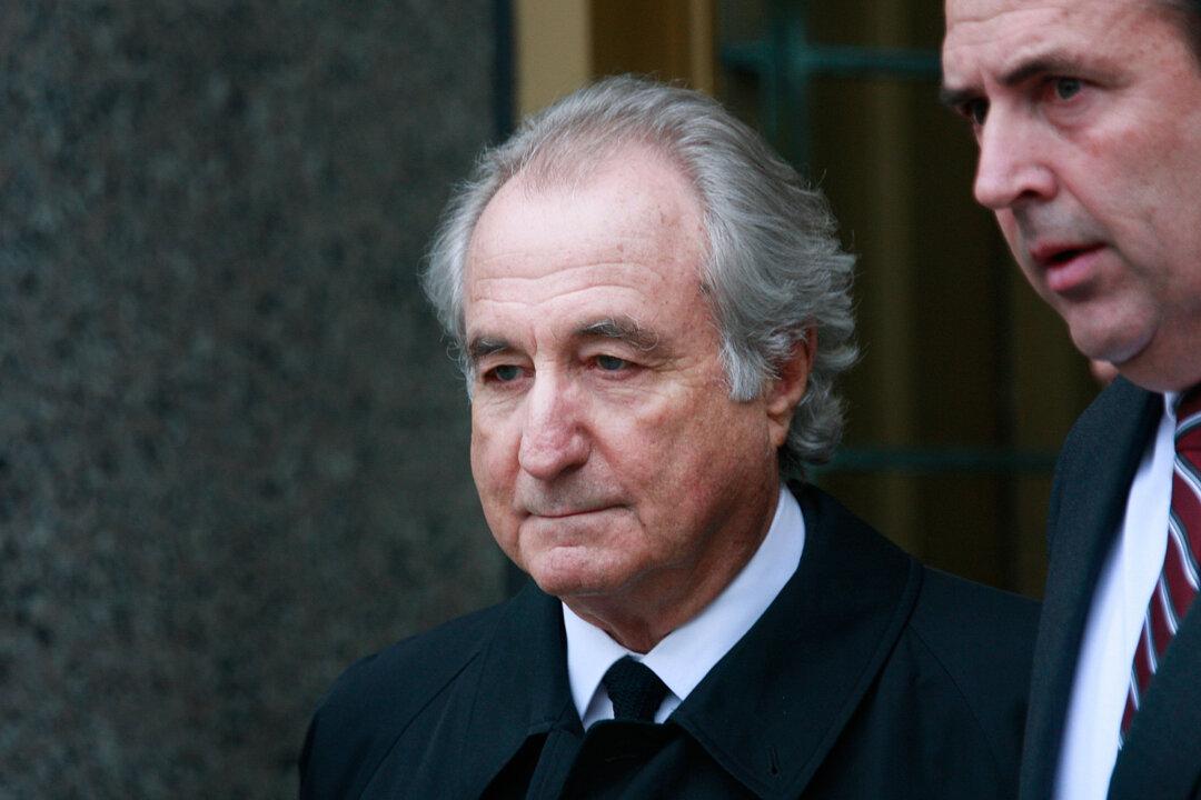 US Begins $4.05 Billion Madoff Fund Payout, Thousands to Recoup Losses