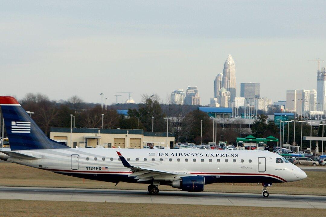 Charlotte Air Traffic Controller Arrested for Possession of Weapon of Mass Destruction
