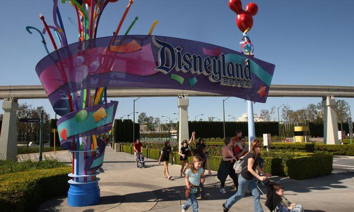 Disneyland Shuts Down Cooling Towers After Disease Reported