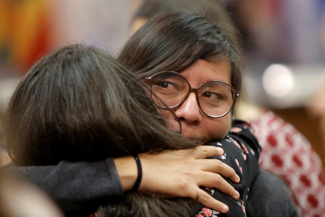Mexican Women Testify Over Sexual Torture Before International Panel