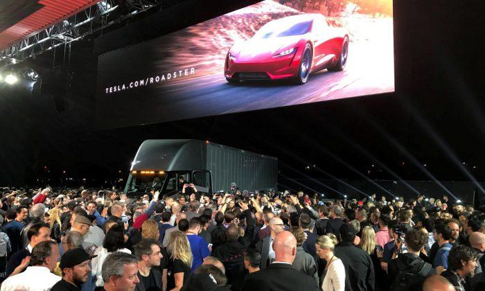 New $200,000 Tesla Roadster Speeds in Front of Electric Big-Rig Truck