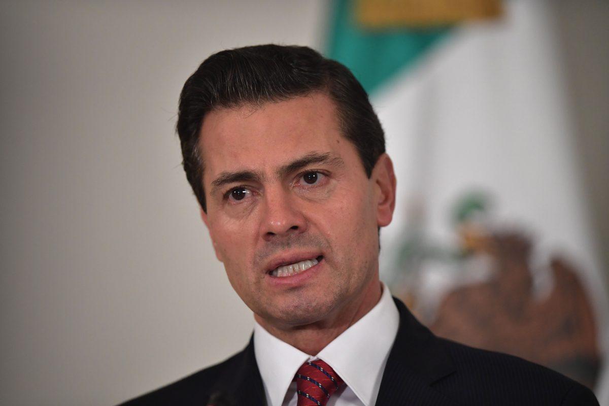 Mexico's President Enrique Pena Nieto speaks during a press conference on Nov. 11, 2017. (Anthony Wallace/AFP/Getty Images)