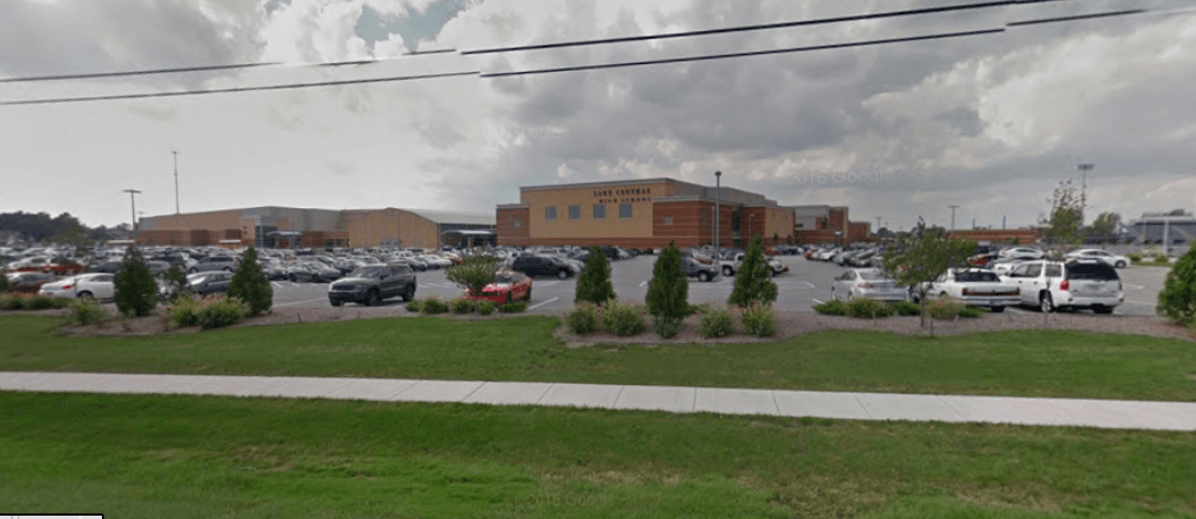 Teacher Arrested After Students Record Her Allegedly Snorting Drugs