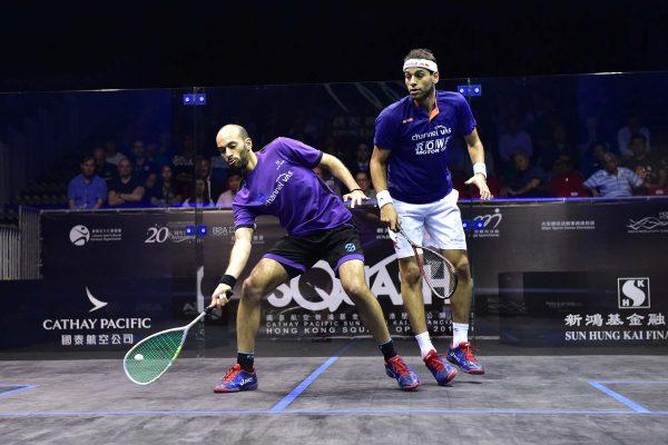 The Elshorbagy brothers fight it out in the semi-finals of the Hong Kong Open 2017. Older brother Mohamed prevailed winning in 3 straight sets. (Bill Cox/Epoch Times).