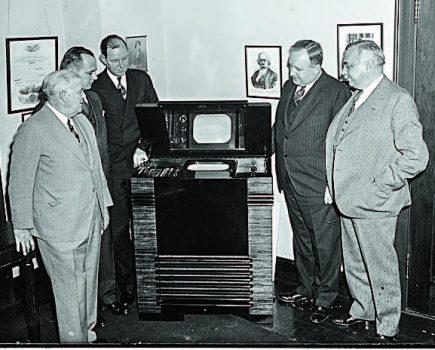 Federal Communications Commissioners inspect the latest in television technology in Washington on Dec. 1, 1939. The FCC and state regulators protected Bell, AT&T, and Western Electric from competition, stifling innovation for decades. (LIBRARY OF CONGRESS)