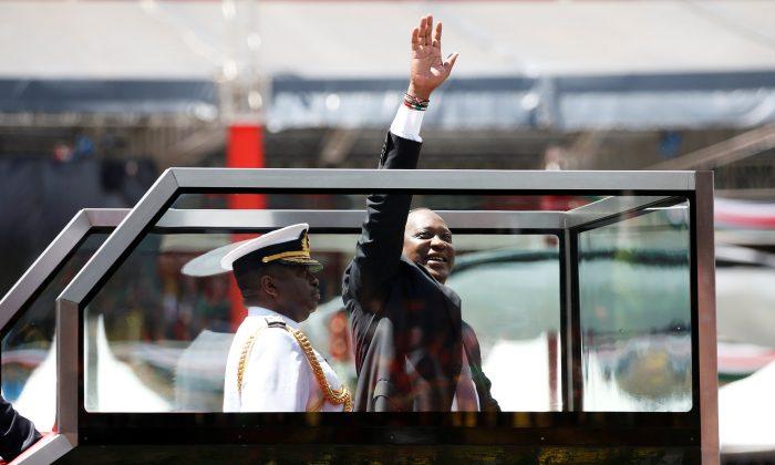 Kenya President Sworn-In as Police Block Rival Opposition Meeting