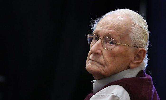 Court Rules ‘Bookkeeper of Auschwitz’ Must Go to Jail Age 96