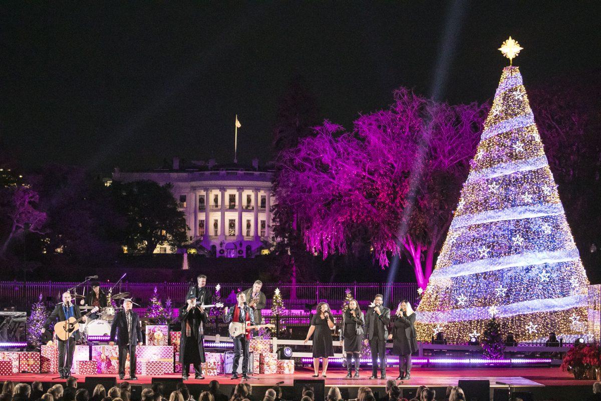 The Beach Boys at the 95th annual National Christmas Tree Lighting at the White House Ellipse in Washington on Nov. 30, 2017. (Samira Bouaou/The Epoch Times)
